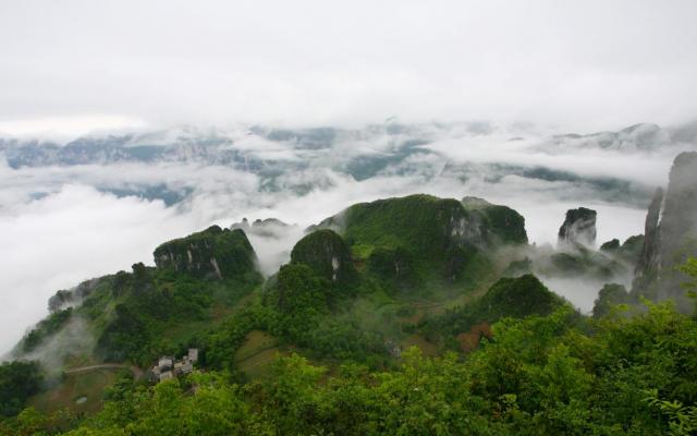 北京出發(fā)湖北恩施8日自駕游：恩施大峽谷-獅子關(guān)-梭布埡石林8日自駕