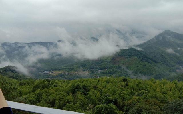 廣州出發(fā)江西贛南3日自駕游：大余丫山-南華禪寺3天休閑自駕之旅